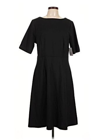 Croft & Barrow Casual Dress (view 1)