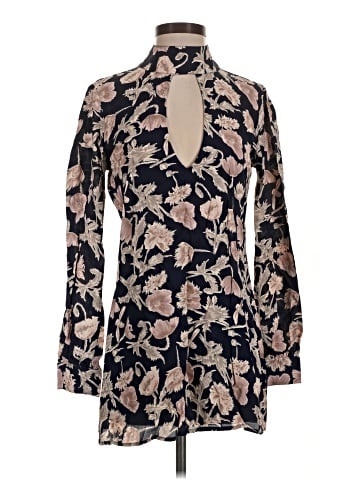 Flynn Skye Long Sleeve Blouse (view 1)