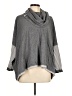 CAbi Gray Poncho Size L - photo 1
