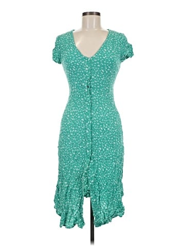 Sadie & Sage Casual Dress (view 1)