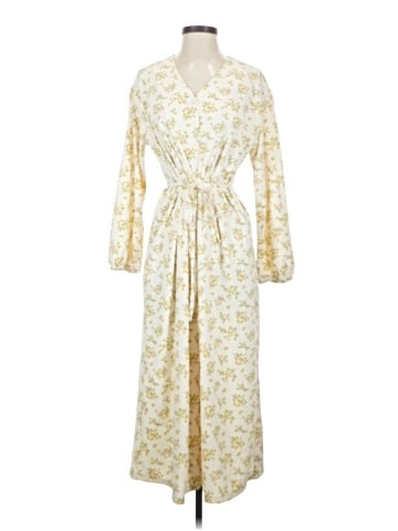 Uniqlo Casual Dress (view 1)