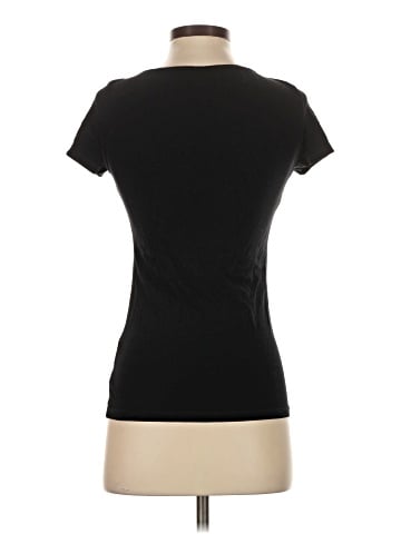 H&M Short Sleeve T-Shirt (view 2)