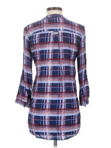 Market and Spruce 3/4 Sleeve Button-Down Shirt (view 2)