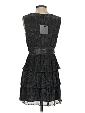 Le Lis Cocktail Dress (view 2)