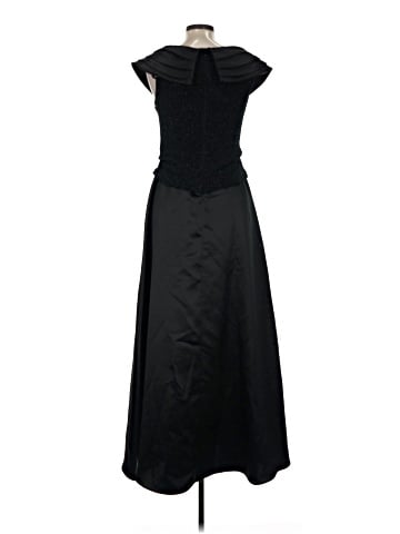 Patra Cocktail Dress (view 2)