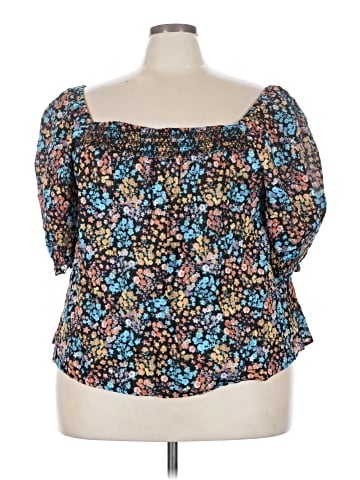 a.n.a. A New Approach 3/4 Sleeve Blouse (view 1)