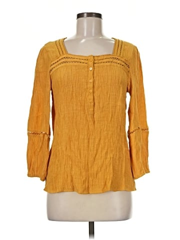wonderly 3/4 Sleeve Blouse (view 1)