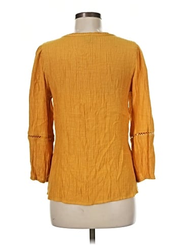 wonderly 3/4 Sleeve Blouse (view 2)