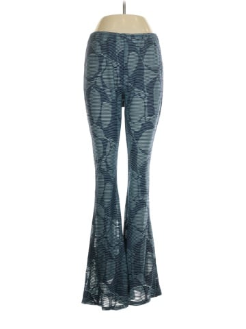 PrettyLittleThing Active Pants (view 1)