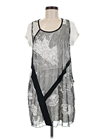 Mado Et Les Autres Casual Dress (view 1)