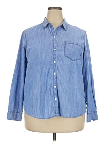 Old Navy Long Sleeve Button-Down Shirt (view 1)