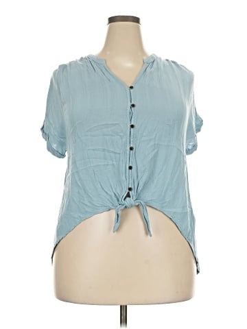 Universal Thread Short Sleeve Blouse (view 1)