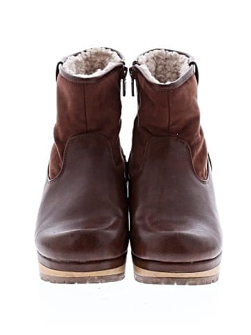 Universal Thread Ankle Boots (view 2)