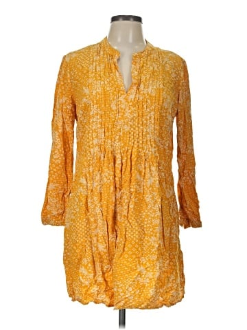 Old Navy Casual Dress (view 1)