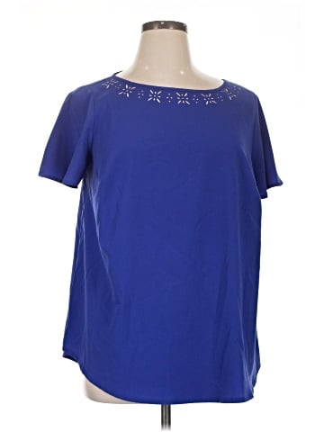 Lane Bryant Outlet Short Sleeve Blouse (view 1)