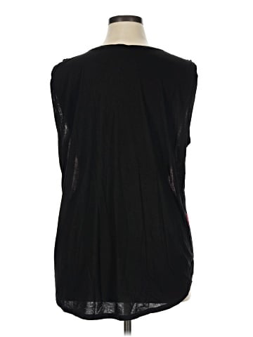 Tribal Sleeveless Blouse (view 2)