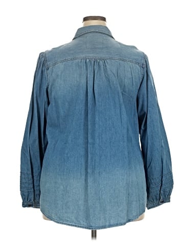 American Eagle Outfitters Denim Jacket (view 2)