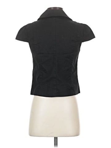 Rampage Sleeveless Button-Down Shirt (view 2)