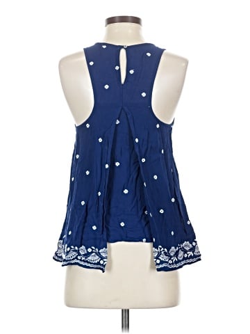 Miami Sleeveless Blouse (view 2)