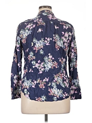Weatherproof 3/4 Sleeve Blouse (view 2)