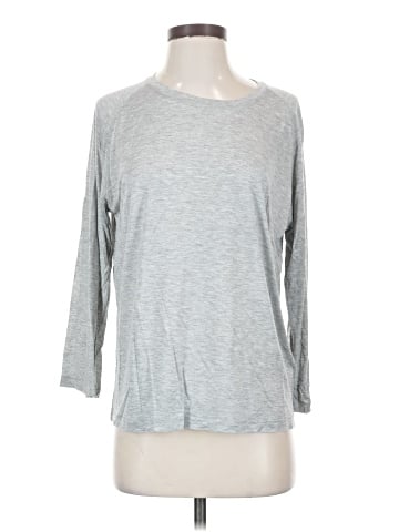 Vince. 3/4 Sleeve Top (view 1)