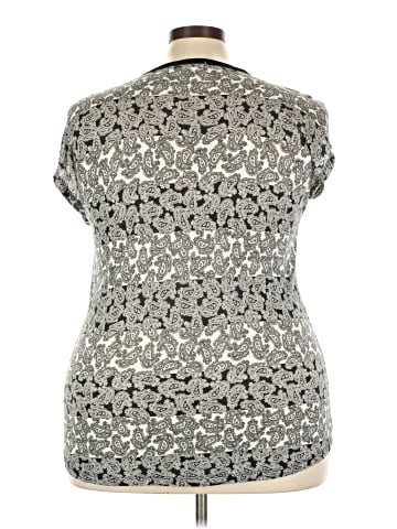 MICHAEL Michael Kors Short Sleeve T-Shirt (view 2)