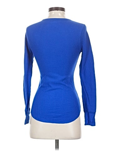 Old Navy Long Sleeve T-Shirt (view 2)