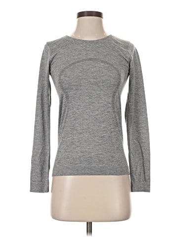 Lululemon Athletica Long Sleeve T-Shirt (view 1)