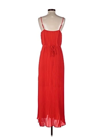Banana Republic Casual Dress (view 2)