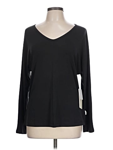 Fabletics Long Sleeve T-Shirt (view 1)