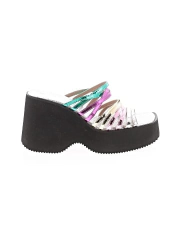 Unbranded Wedges (view 1)