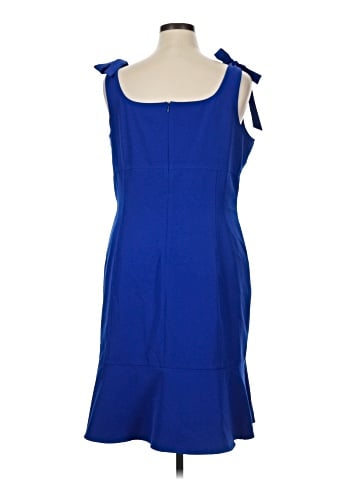 Julia Jordan Cocktail Dress (view 2)