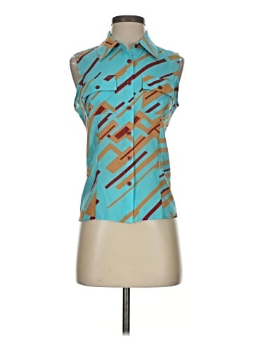 Bisou Bisou Sleeveless Button-Down Shirt (view 1)