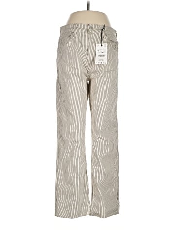 Zara Khakis (view 1)