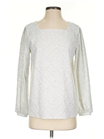 Liz Claiborne Long Sleeve T-Shirt (view 1)