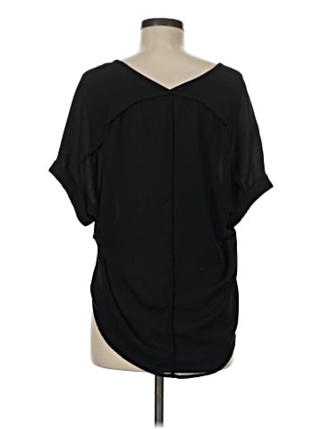 Charlotte Russe Short Sleeve Blouse (view 2)