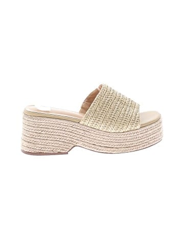 Unbranded Wedges (view 1)