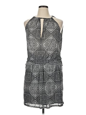 White House Black Market Cocktail Dress (view 1)