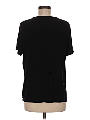 Old Navy Short Sleeve T-Shirt (view 2)