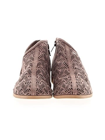 Qupid Ankle Boots (view 2)