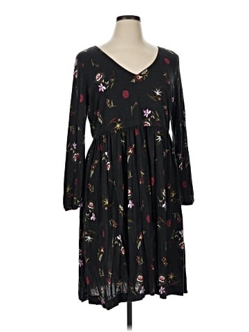 Old Navy Casual Dress (view 1)