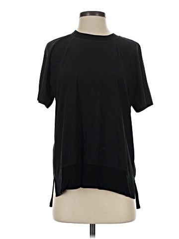 Athleta Short Sleeve T-Shirt (view 1)