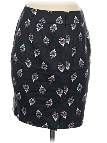 Ann Taylor LOFT Outlet Casual Skirt (view 2)