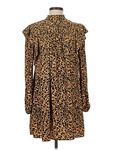 WAYF Casual Dress (view 1)