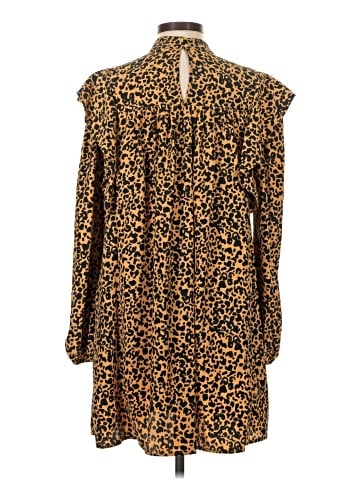 WAYF Casual Dress (view 2)