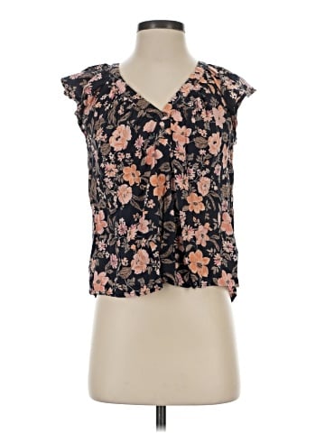 Old Navy Sleeveless Blouse (view 1)