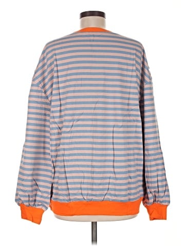 Unbranded Long Sleeve T-Shirt (view 2)