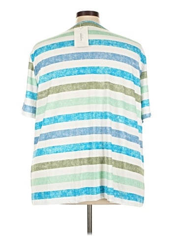 BLOOMCHIC Short Sleeve T-Shirt (view 2)