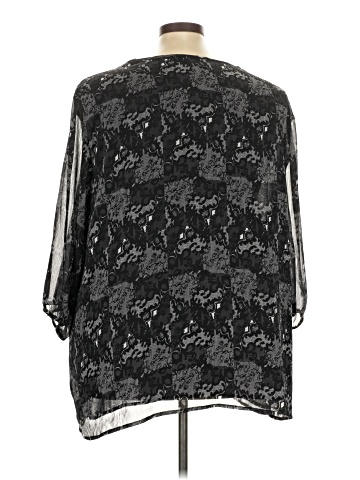 Maggie Barnes 3/4 Sleeve Blouse (view 2)
