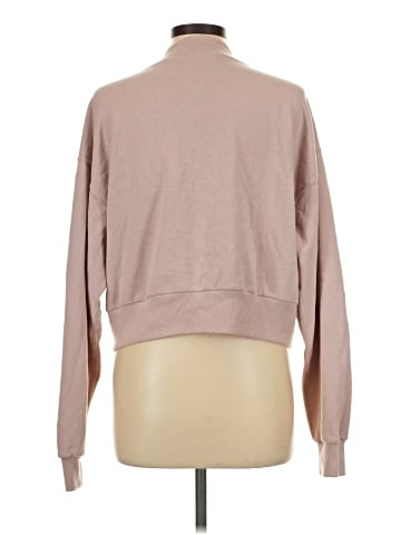 Abercrombie & Fitch Long Sleeve T-Shirt (view 2)